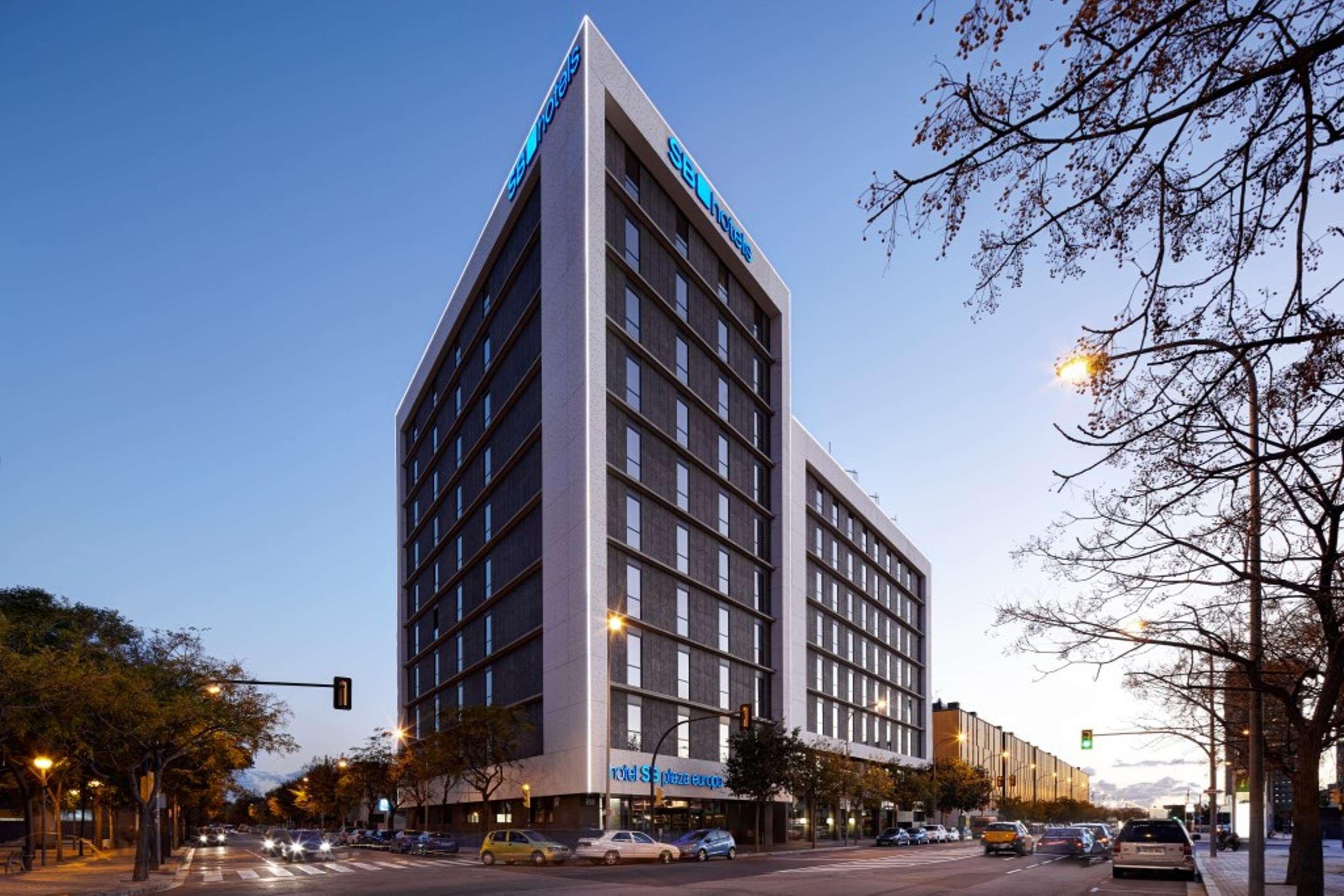 Hotel Sb Plaza Europa L'Hospitalet de Llobregat Bagian luar foto