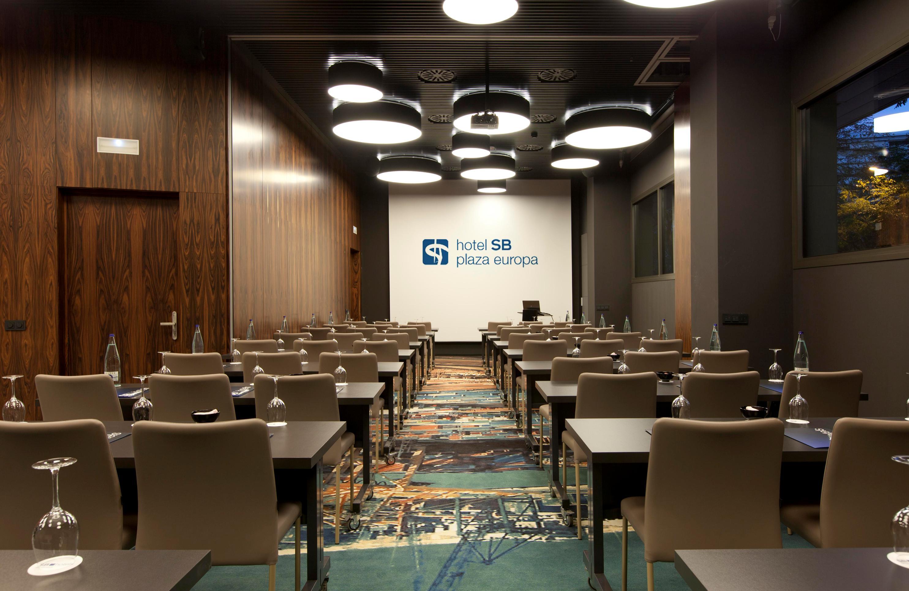 Hotel Sb Plaza Europa L'Hospitalet de Llobregat Bagian luar foto
