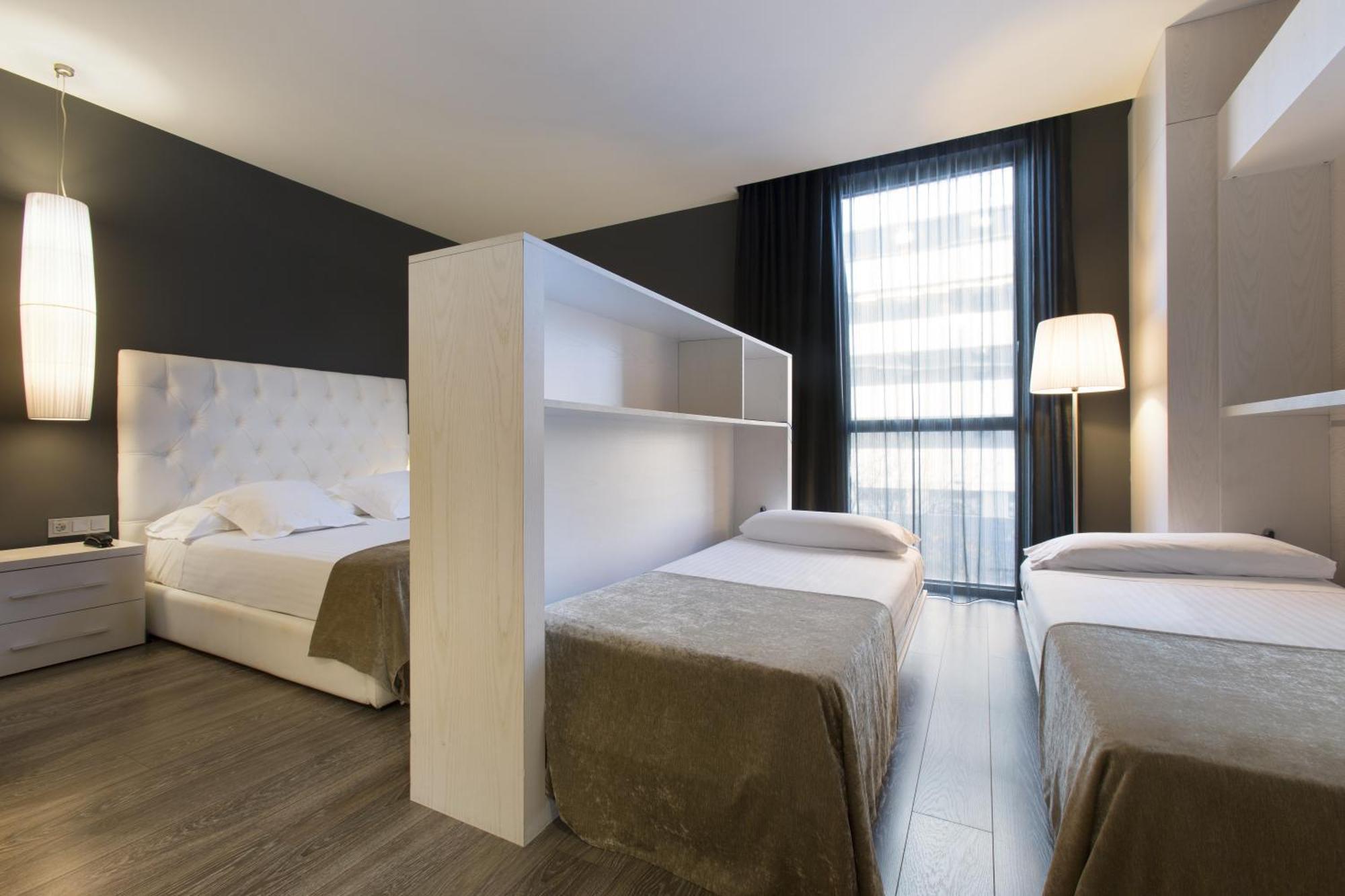 Hotel Sb Plaza Europa L'Hospitalet de Llobregat Bagian luar foto
