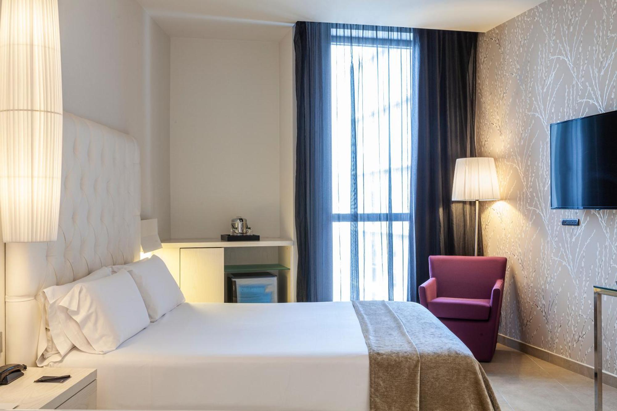 Hotel Sb Plaza Europa L'Hospitalet de Llobregat Ruang foto