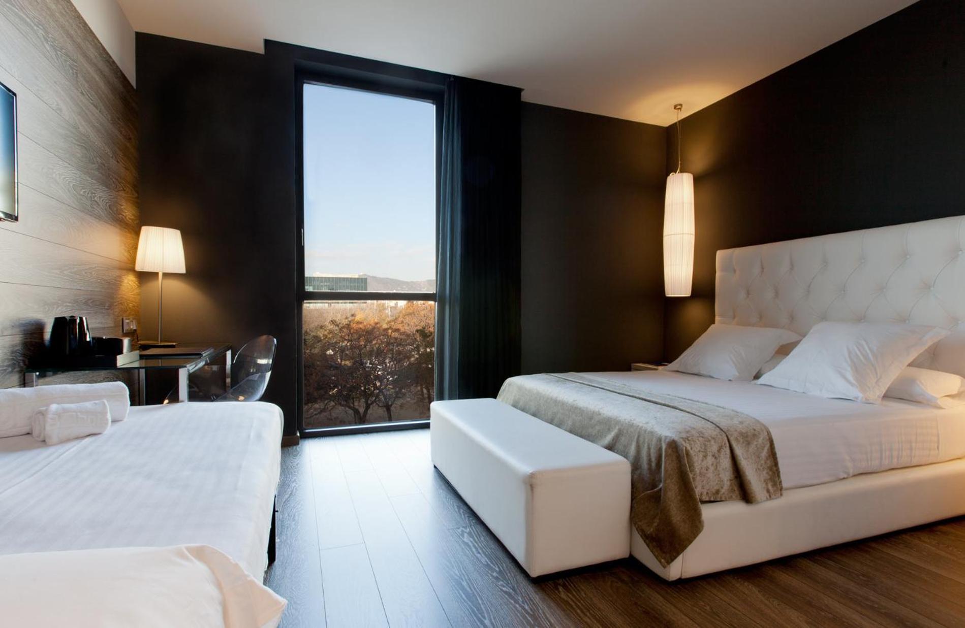 Hotel Sb Plaza Europa L'Hospitalet de Llobregat Bagian luar foto